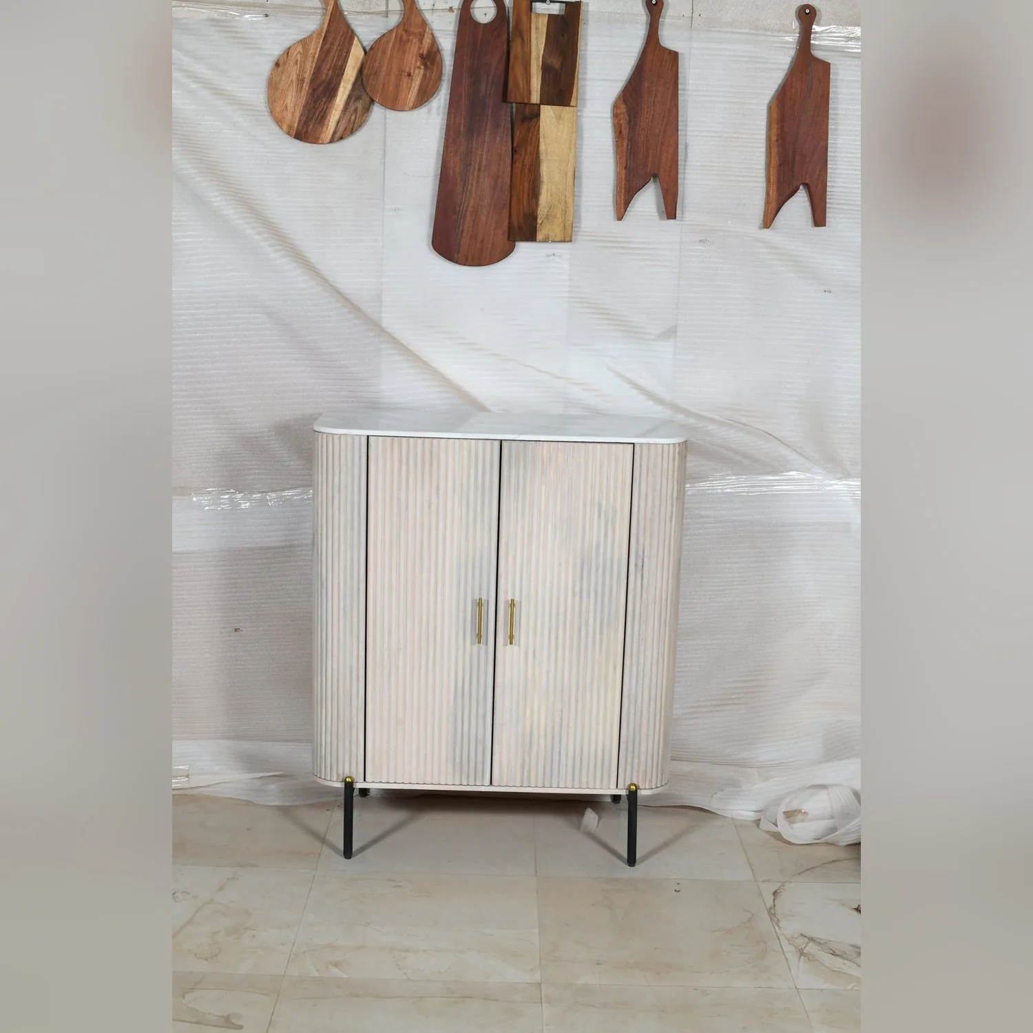 Reed Highboard view 2
