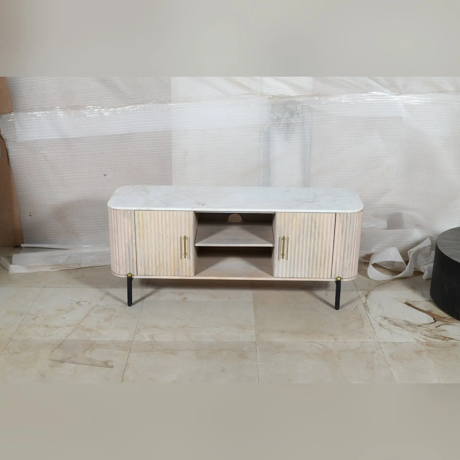 Reed TV Unit view 2