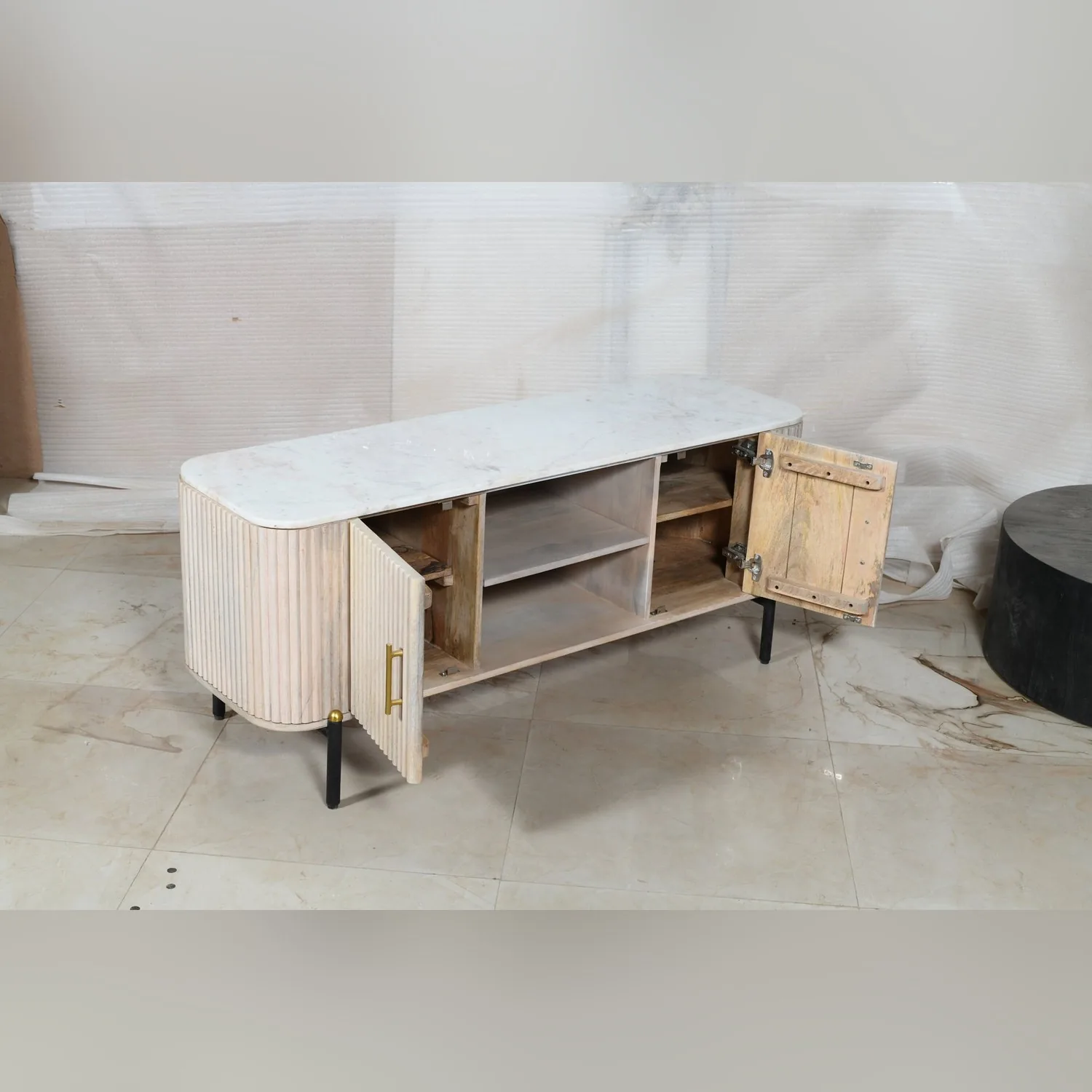 Reed TV Unit view 5