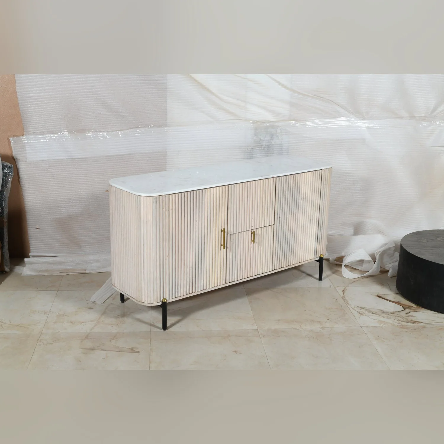 Reed Wide Sideboard view 3