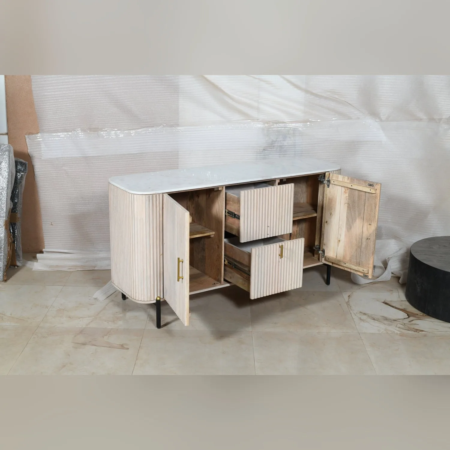 Reed Wide Sideboard view 5